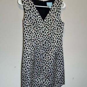 CeCe by Cynthia Steffe sleeveless v-neck dress with animal print size 2